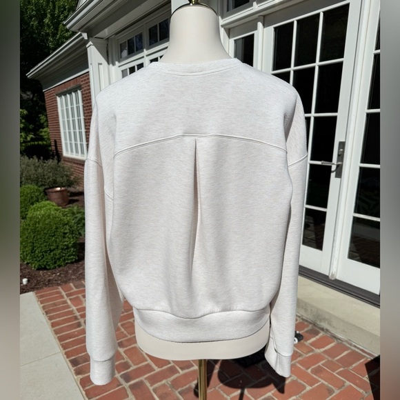 SPANX AIRESSENTIALS WOMEN’S OATMEAL HEATHER CREW NECK SWEATSHIRT Size S/P - Picture 6 of 10